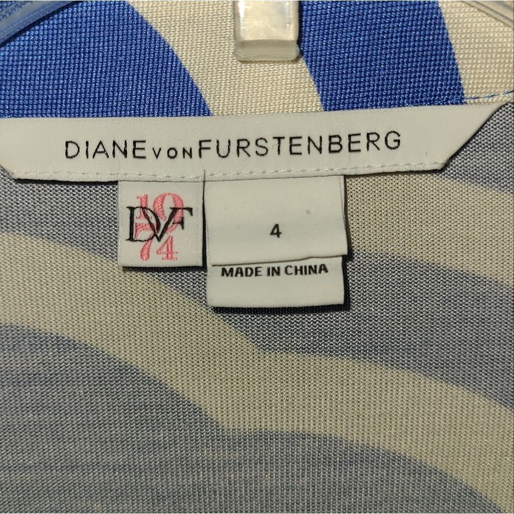 Diane Von Furstenberg Silk Jersey Wrap Dress - Picture 5 of 15